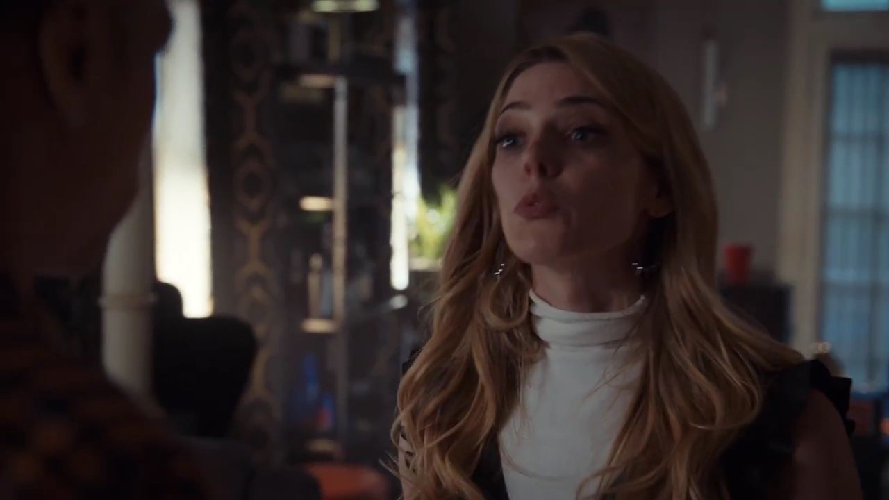 Ashley-Greene-dot-nl_StepUpHighWater2x06-2191.jpg
