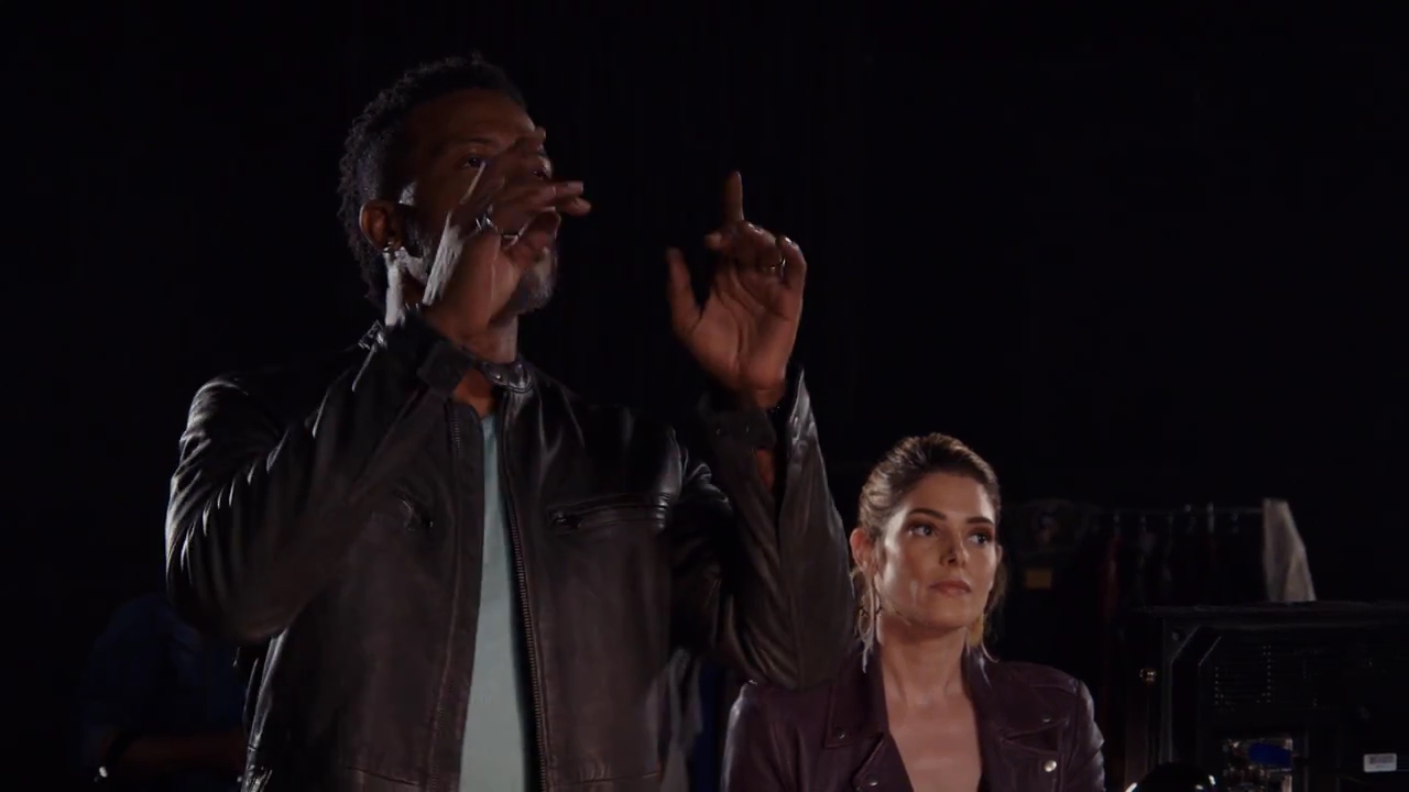 Ashley-Greene-dot-nl_StepUpHighWater2x07-0129.jpg