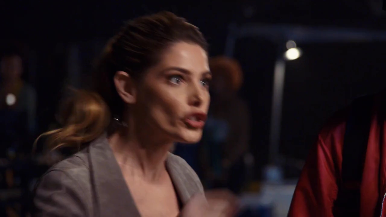 Ashley-Greene-dot-nl_StepUpHighWater2x07-0157.jpg