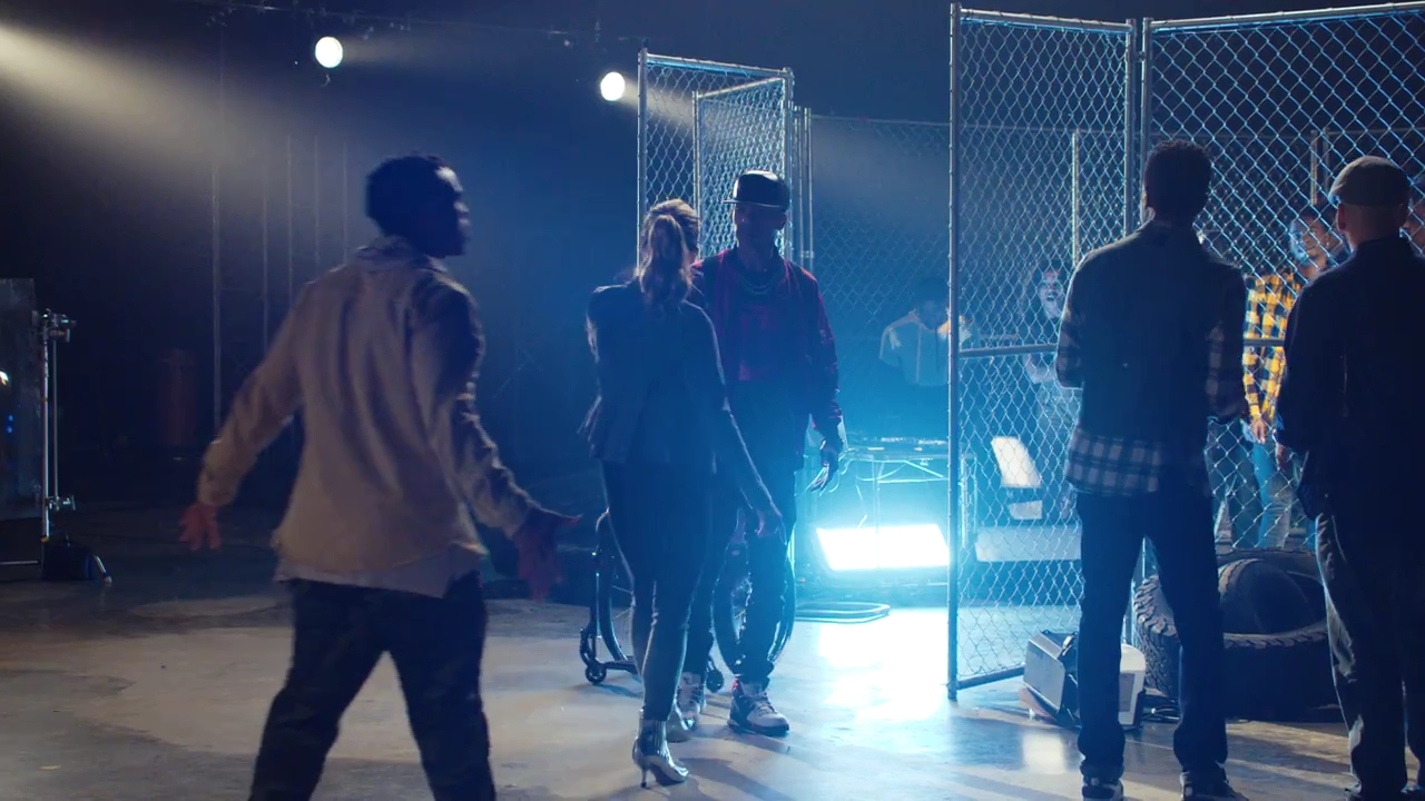 Ashley-Greene-dot-nl_StepUpHighWater2x07-0158.jpg