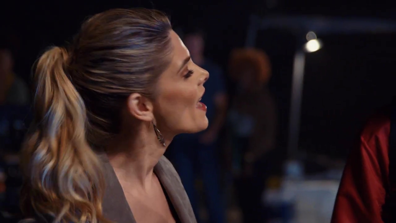 Ashley-Greene-dot-nl_StepUpHighWater2x07-0281.jpg