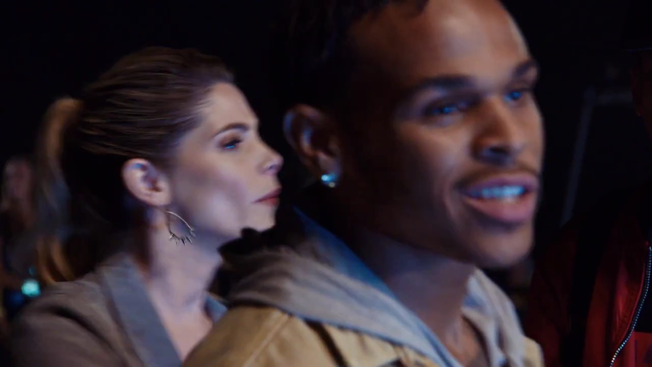 Ashley-Greene-dot-nl_StepUpHighWater2x07-0285.jpg