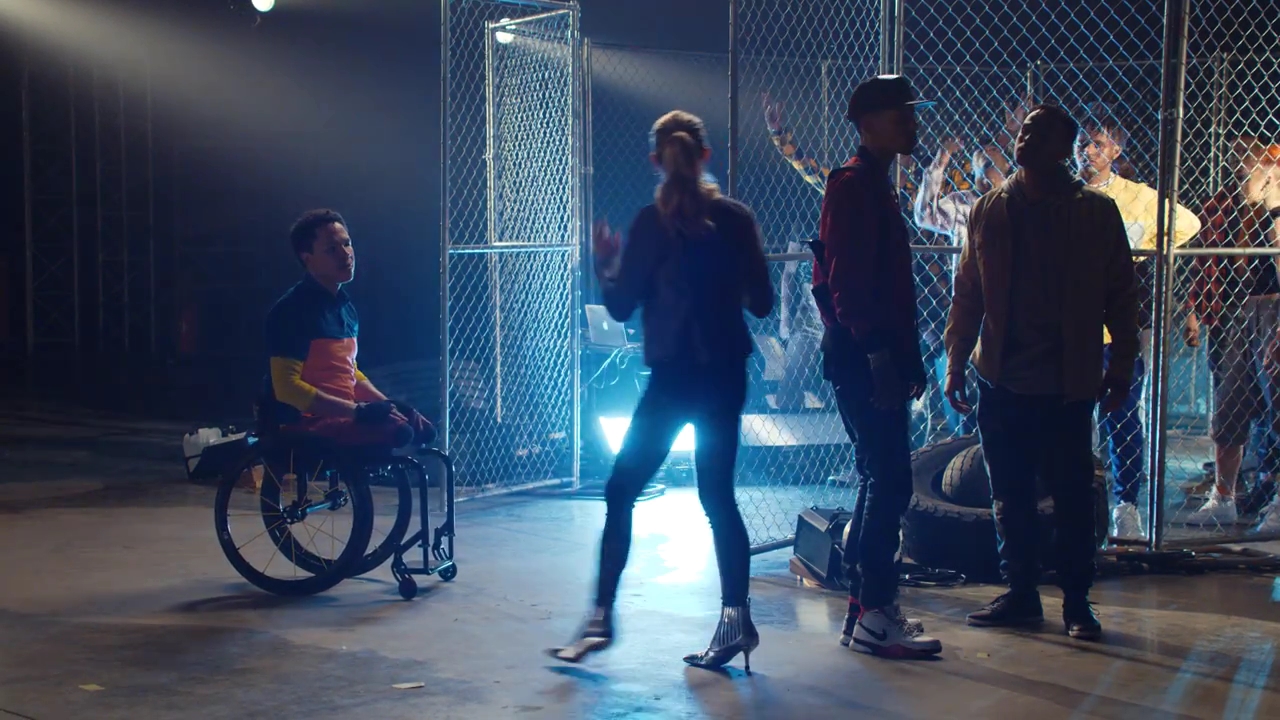 Ashley-Greene-dot-nl_StepUpHighWater2x07-0292.jpg