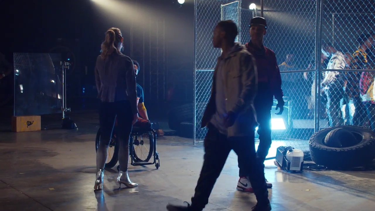 Ashley-Greene-dot-nl_StepUpHighWater2x07-0297.jpg