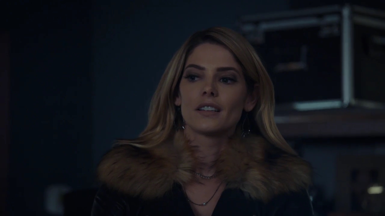 Ashley-Greene-dot-nl_StepUpHighWater2x07-0464.jpg