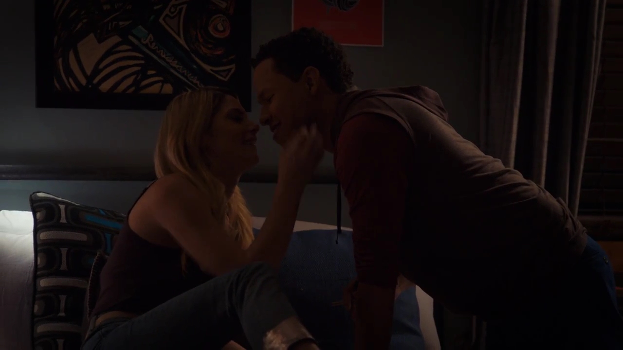 Ashley-Greene-dot-nl_StepUpHighWater2x07-0644.jpg