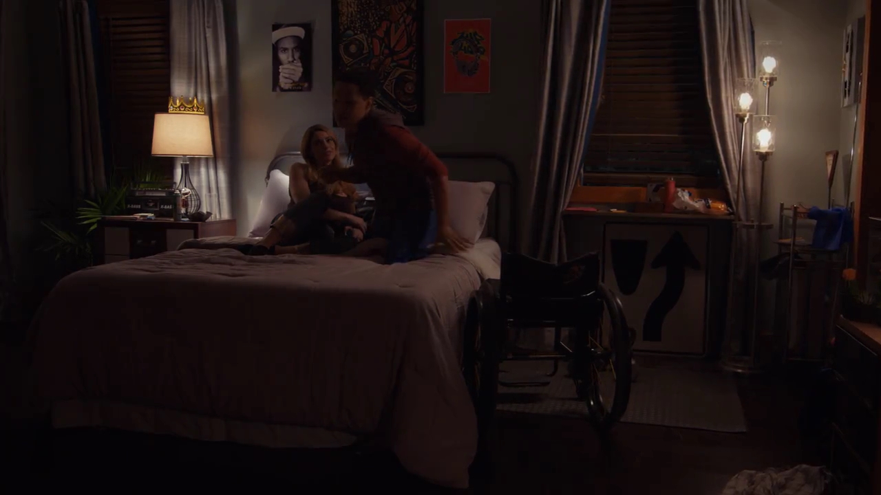 Ashley-Greene-dot-nl_StepUpHighWater2x07-0651.jpg
