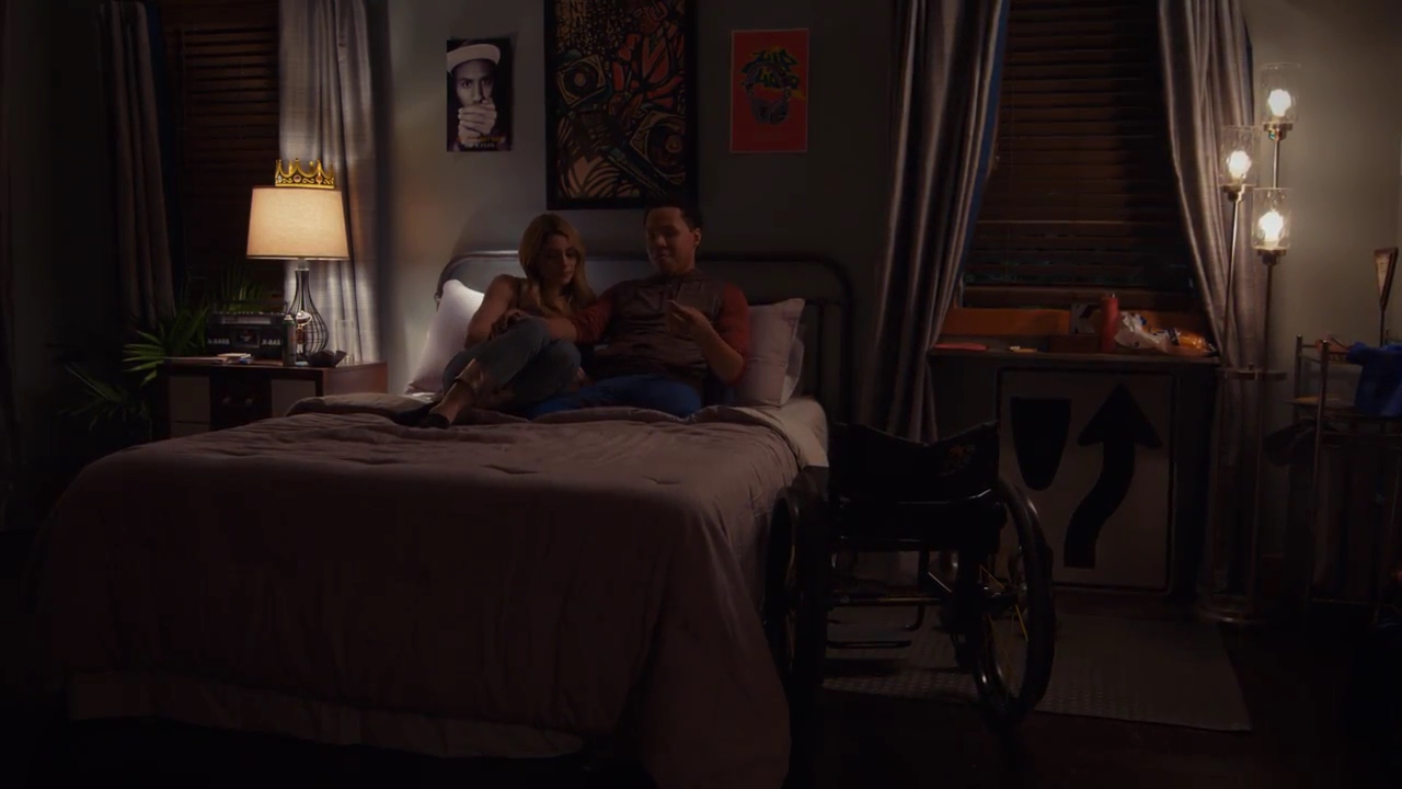 Ashley-Greene-dot-nl_StepUpHighWater2x07-0657.jpg