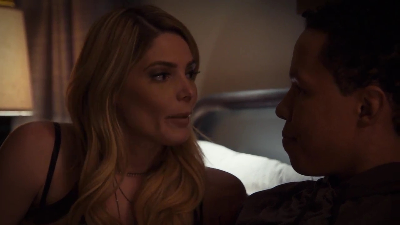 Ashley-Greene-dot-nl_StepUpHighWater2x07-0663.jpg