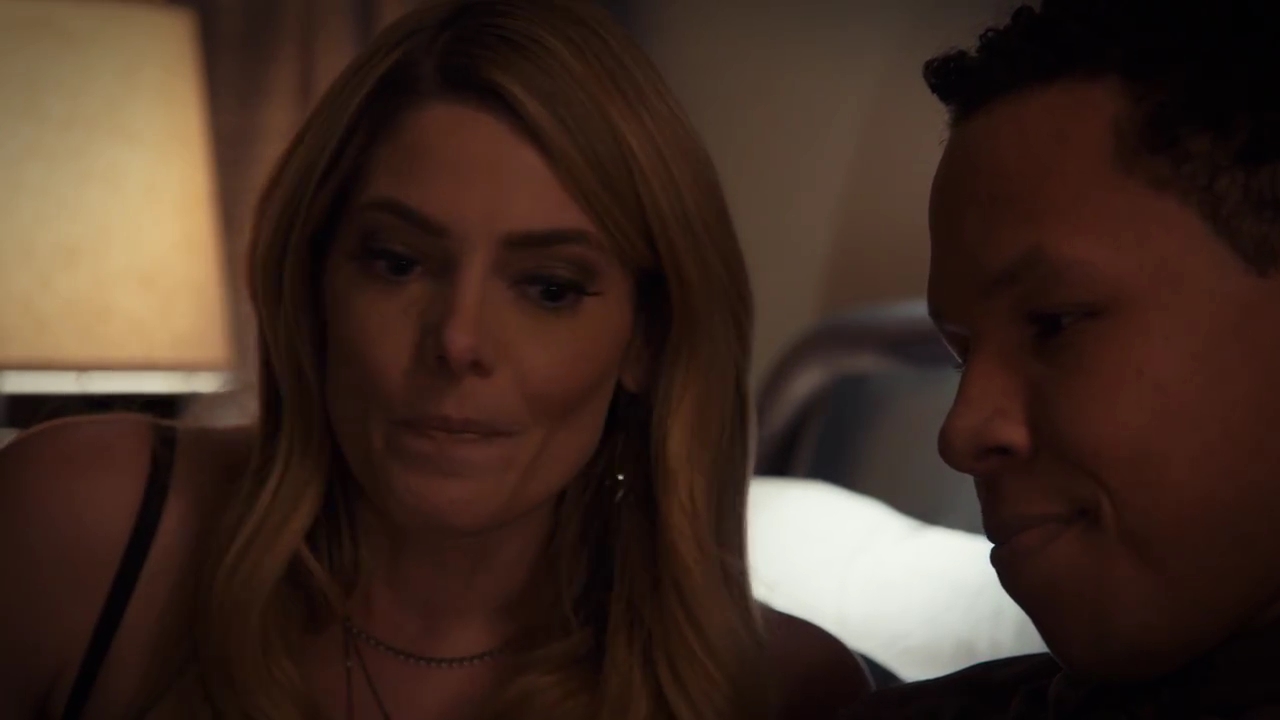 Ashley-Greene-dot-nl_StepUpHighWater2x07-0680.jpg