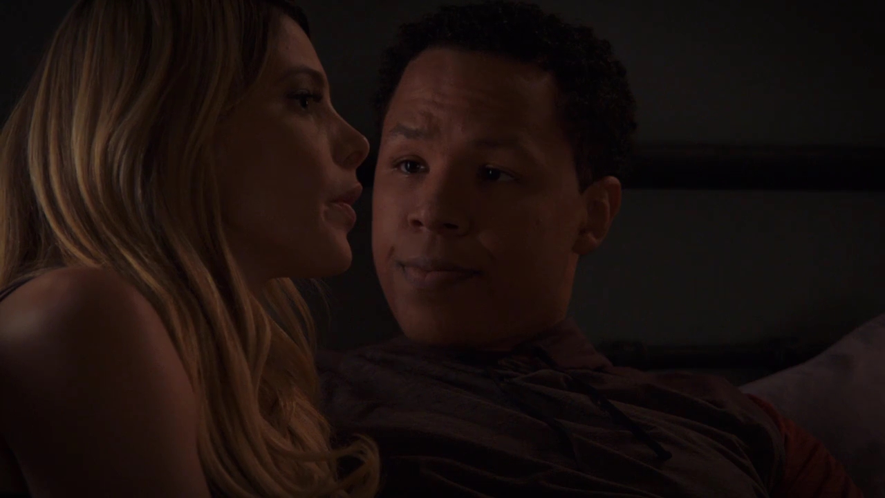 Ashley-Greene-dot-nl_StepUpHighWater2x07-0692.jpg