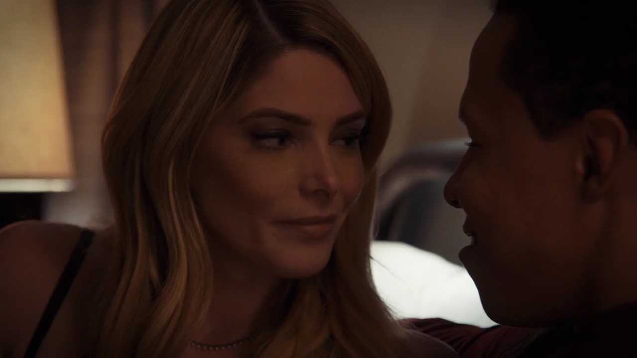 Ashley-Greene-dot-nl_StepUpHighWater2x07-0697.jpg