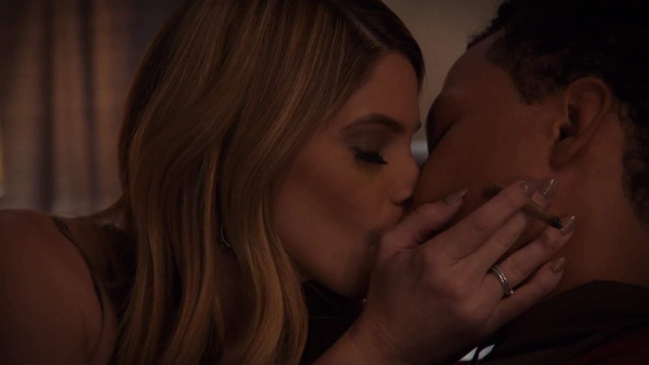 Ashley-Greene-dot-nl_StepUpHighWater2x07-0700.jpg