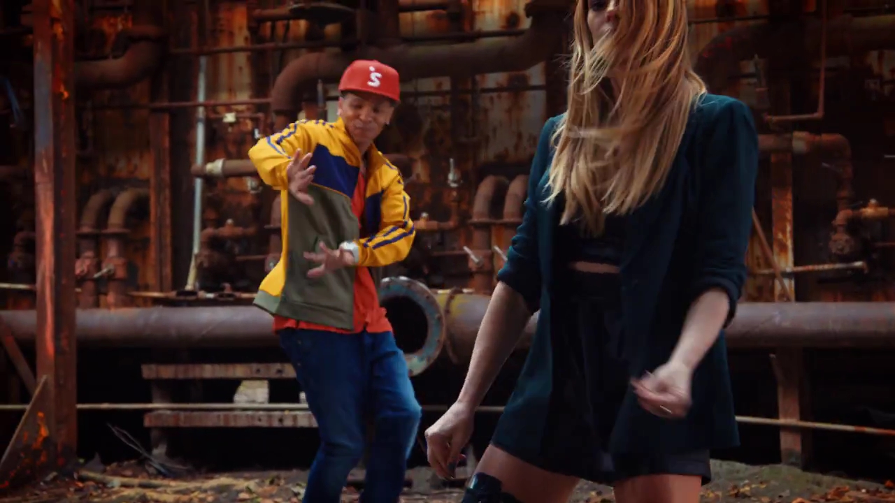 Ashley-Greene-dot-nl_StepUpHighWater2x08-0022.jpg