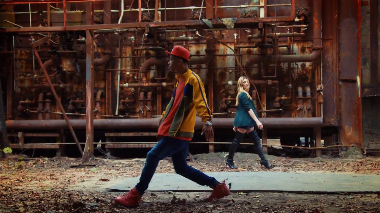 Ashley-Greene-dot-nl_StepUpHighWater2x08-0027.jpg