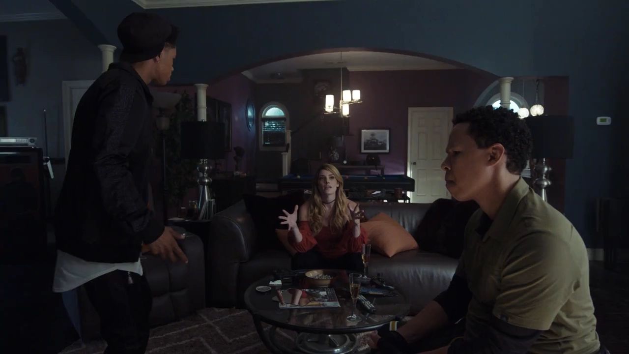 Ashley-Greene-dot-nl_StepUpHighWater2x08-0809.jpg