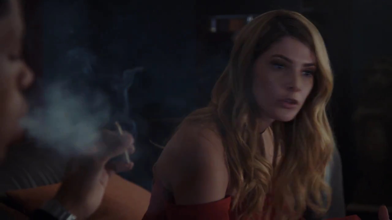 Ashley-Greene-dot-nl_StepUpHighWater2x08-0924.jpg