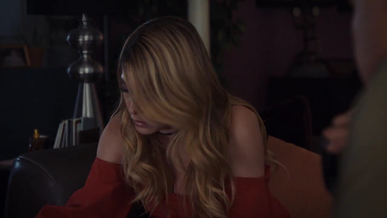 Ashley-Greene-dot-nl_StepUpHighWater2x08-0944.jpg