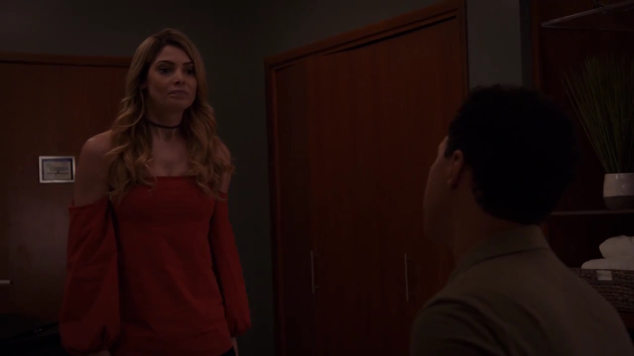 Ashley-Greene-dot-nl_StepUpHighWater2x08-1997.jpg