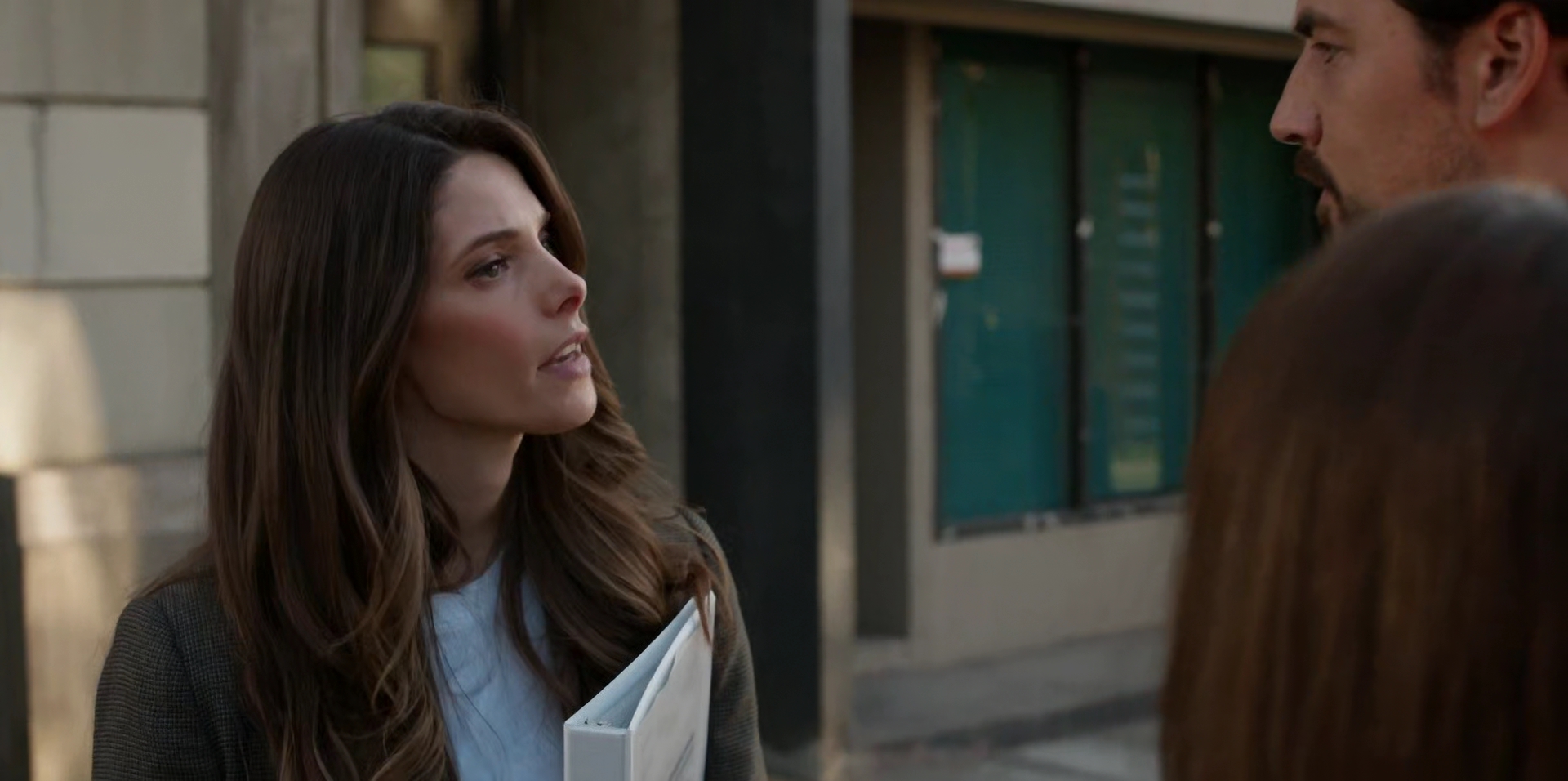 Ashley-Greene-dot-nl-WildCards1x06-0441.jpg