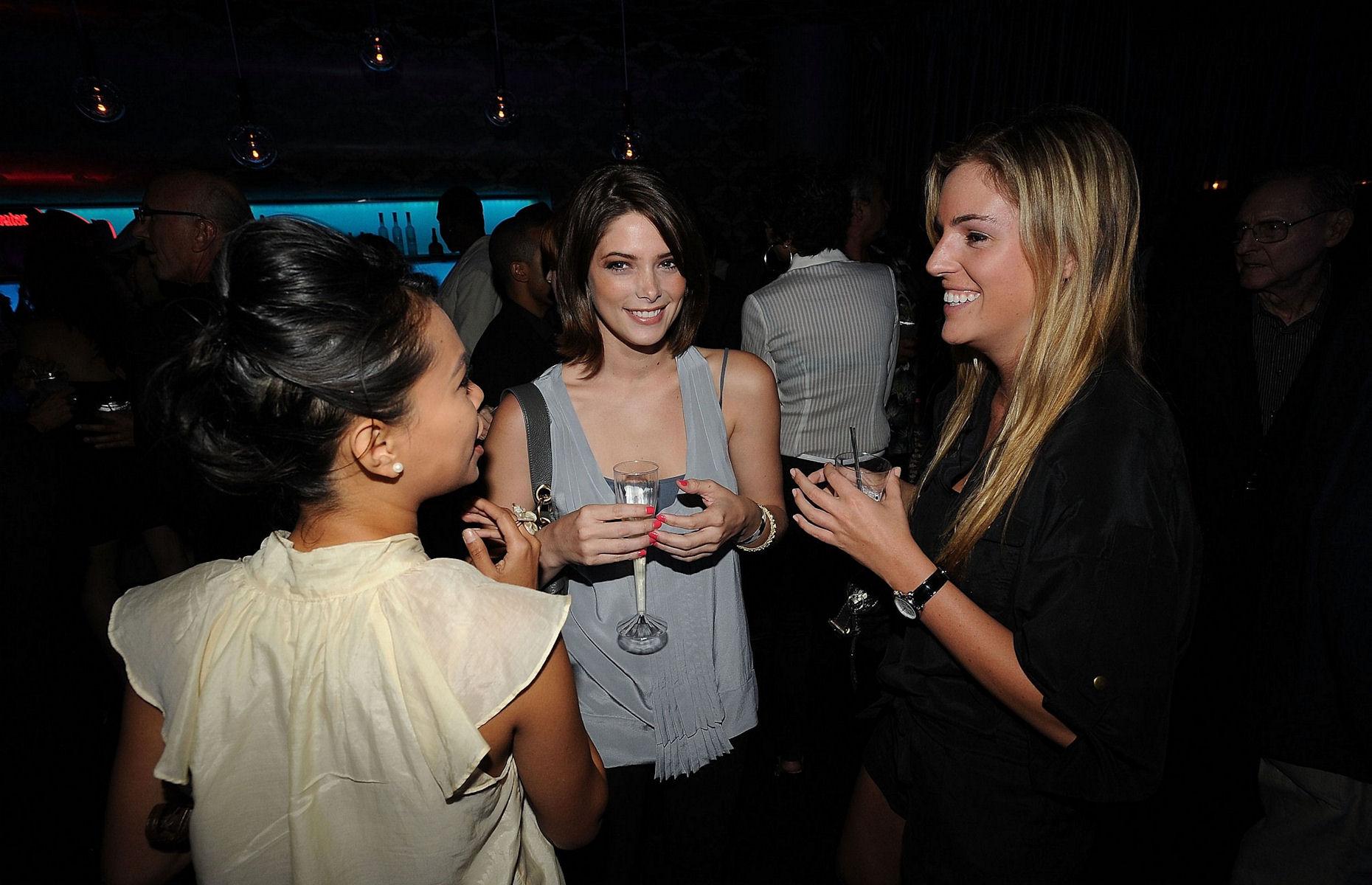 TheLakersOfficial_ChampionshipVictoryCelebration012.jpg TheLakersOfficial_ChampionshipVictoryCelebration012.jpg