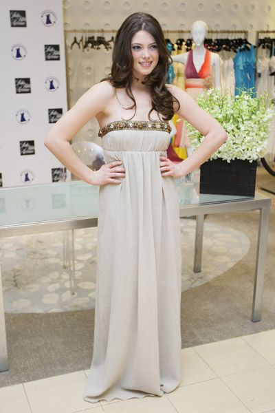 DonatemyDress045.jpg DonatemyDress045.jpg