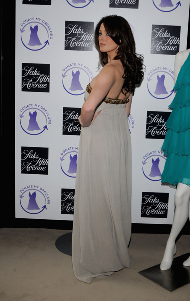 DonatemyDress049.jpg DonatemyDress049.jpg