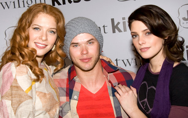 dvd028.jpg dvd028.jpg