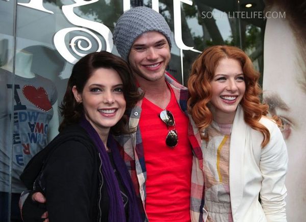 dvd041.jpg dvd041.jpg