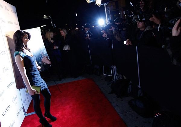 MaximsDecemberIssueCelebrationWithAshleyGreene028.jpg MaximsDecemberIssueCelebrationWithAshleyGreene028.jpg