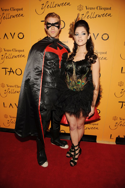 VeuveClicquotsYelloween020.jpg VeuveClicquotsYelloween020.jpg