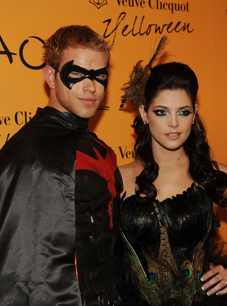 VeuveClicquotsYelloween023.jpg VeuveClicquotsYelloween023.jpg