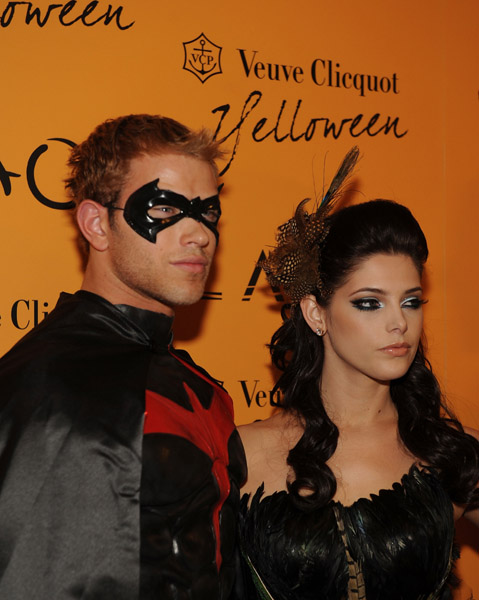 VeuveClicquotsYelloween024.jpg VeuveClicquotsYelloween024.jpg