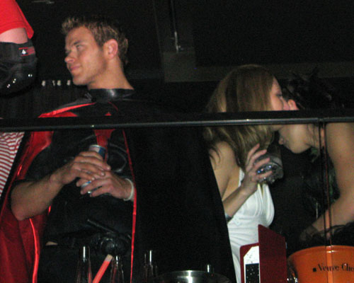 VeuveClicquotsYelloween114.jpg VeuveClicquotsYelloween114.jpg