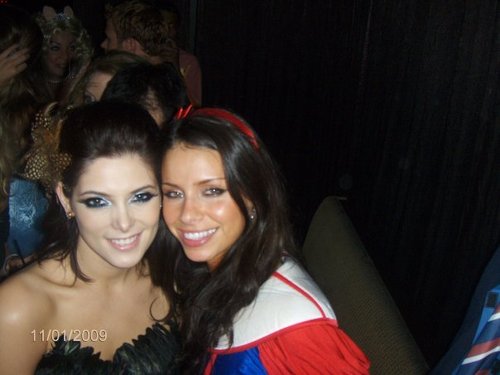 VeuveClicquotsYelloween121.jpg VeuveClicquotsYelloween121.jpg