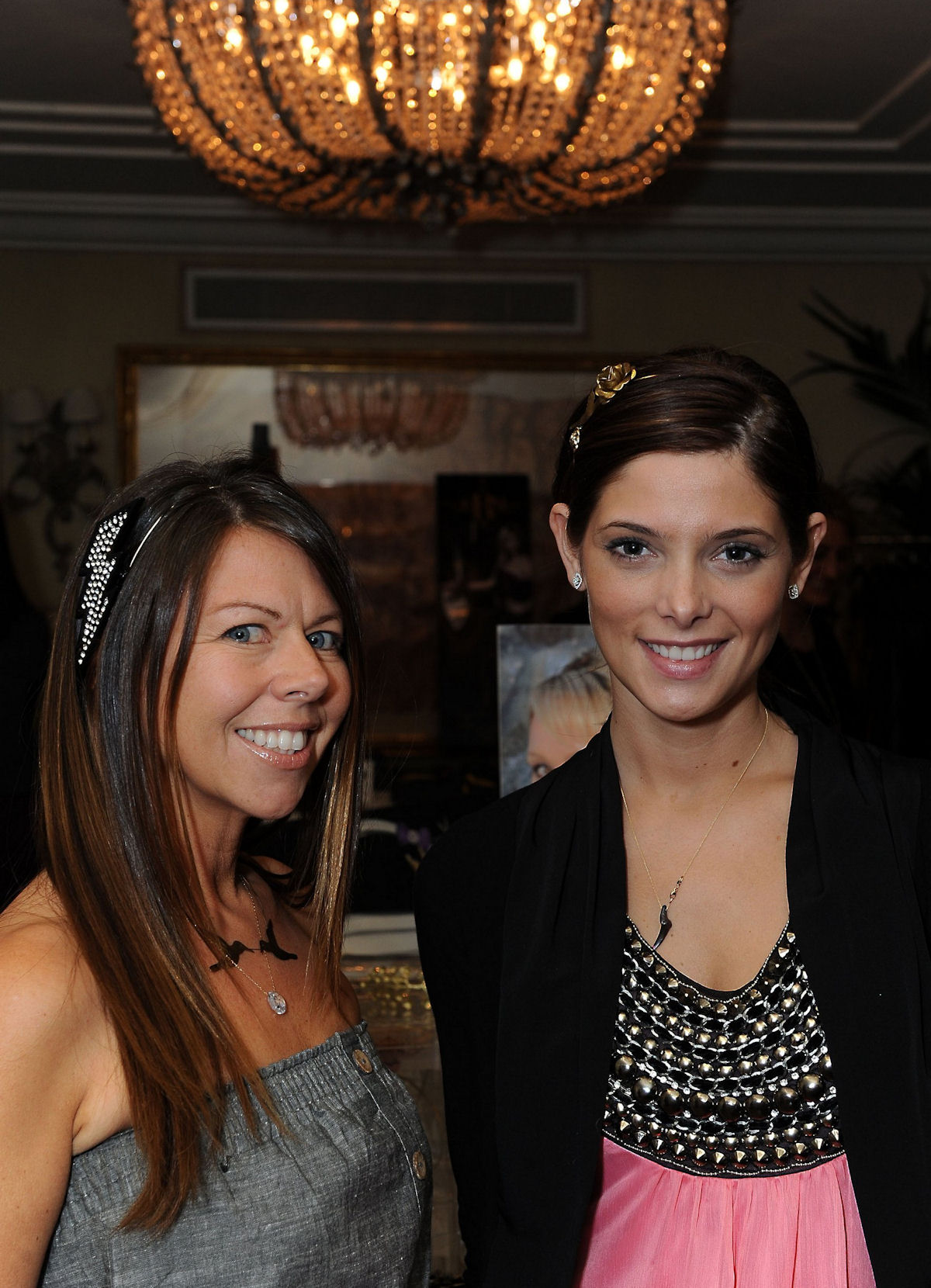 KariFeinsteinGoldenGlobesStyleLoungeAndReebok029.jpg