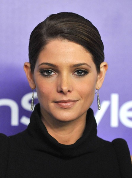 11thAnnualWarnerBrosInStyleGoldenGlobeParty003.jpg