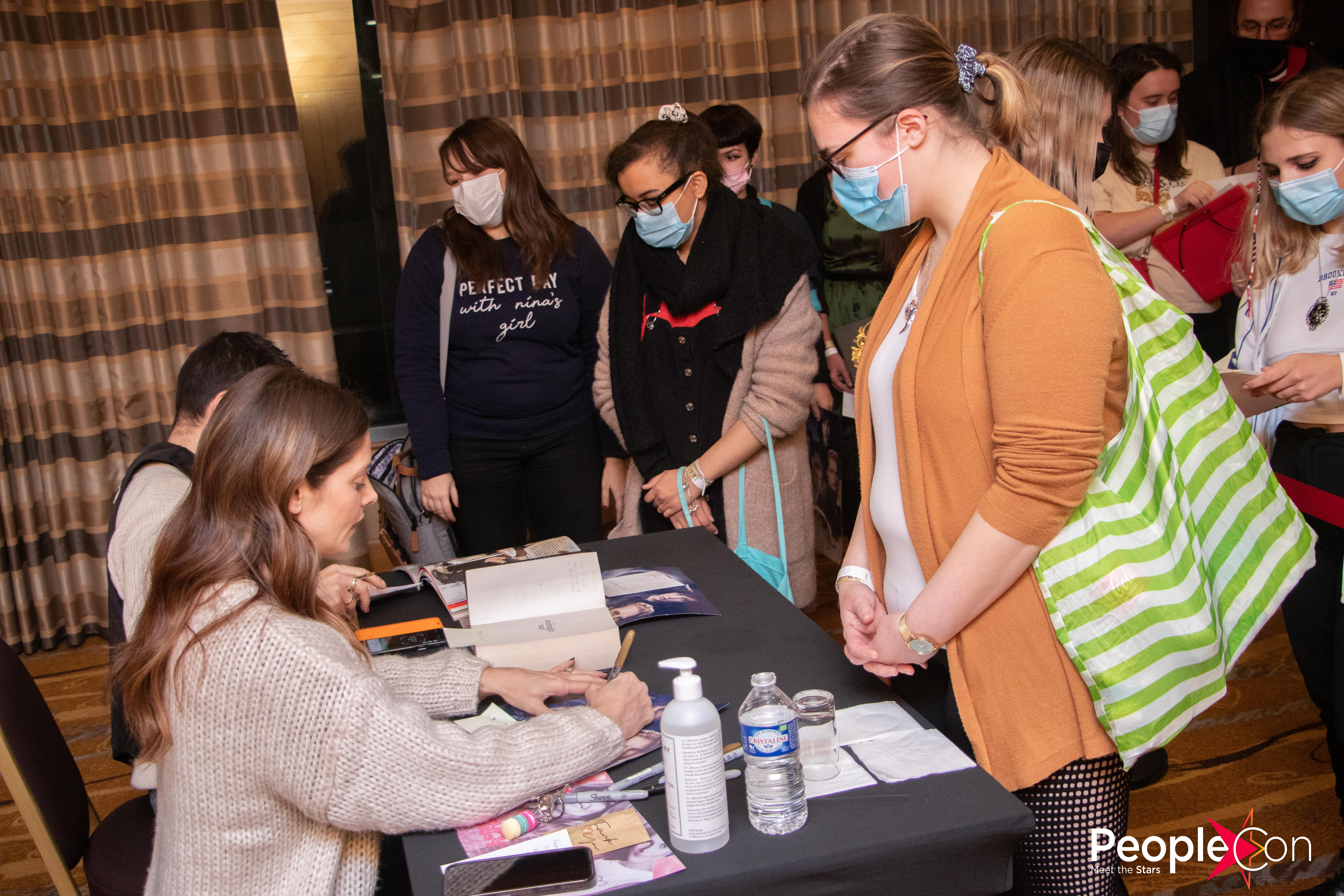 Peopleconvention023.jpg