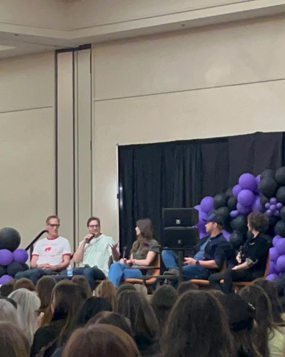 panel031.jpg panel031.jpg