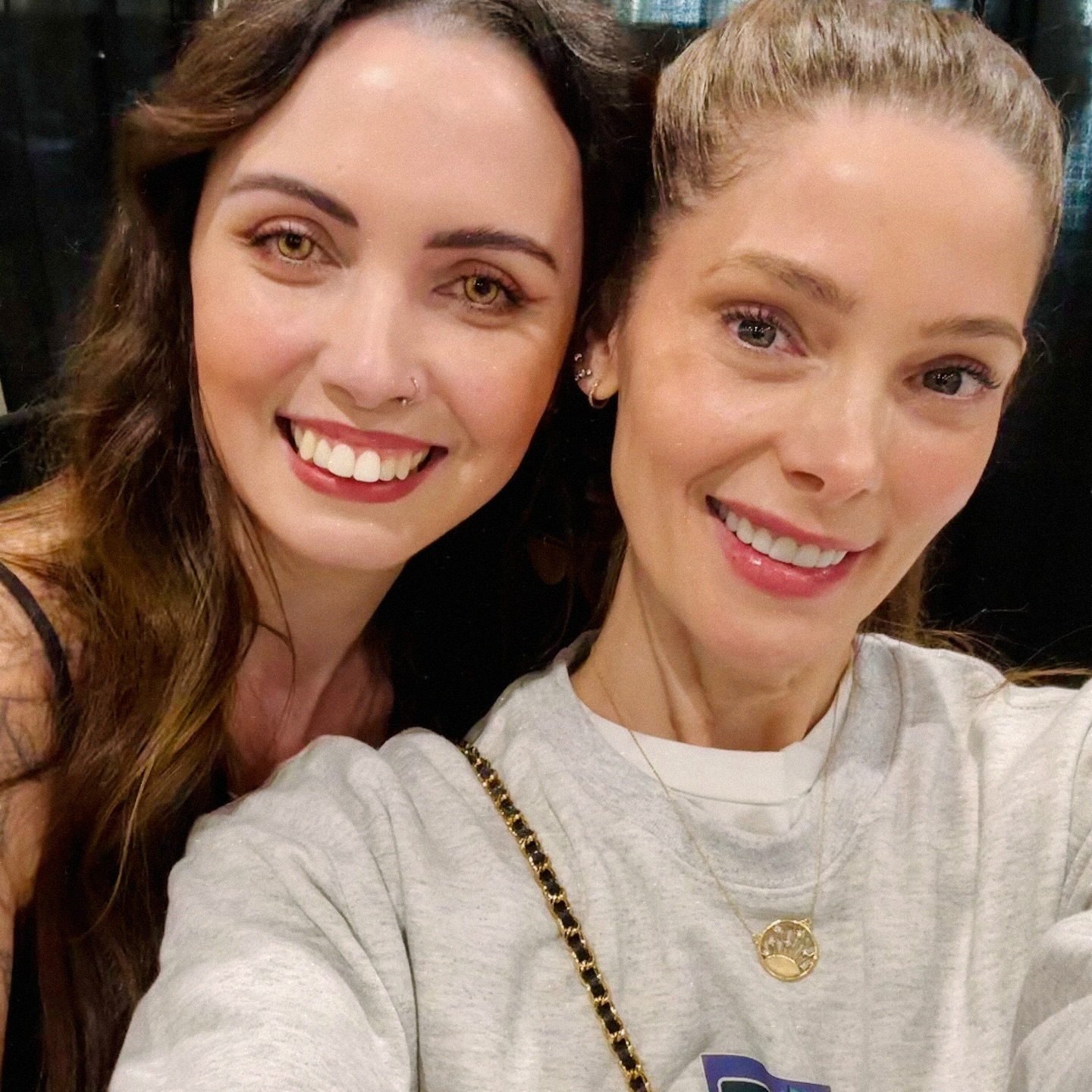 autographs021.jpg autographs021.jpg