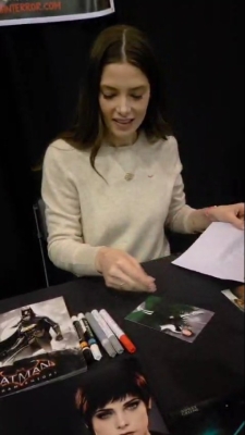 autograph006.jpg