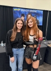 autographs012.jpg