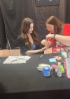 autographs004.jpg
