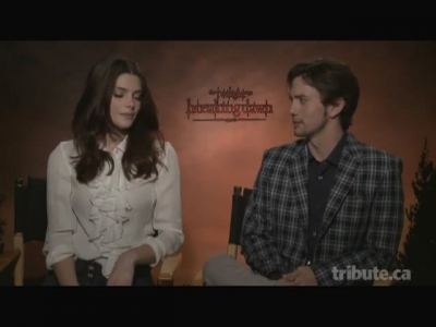 Ashley-Greene-dot-nl_BreakingDawnInterview-TributeMovies0037.jpg