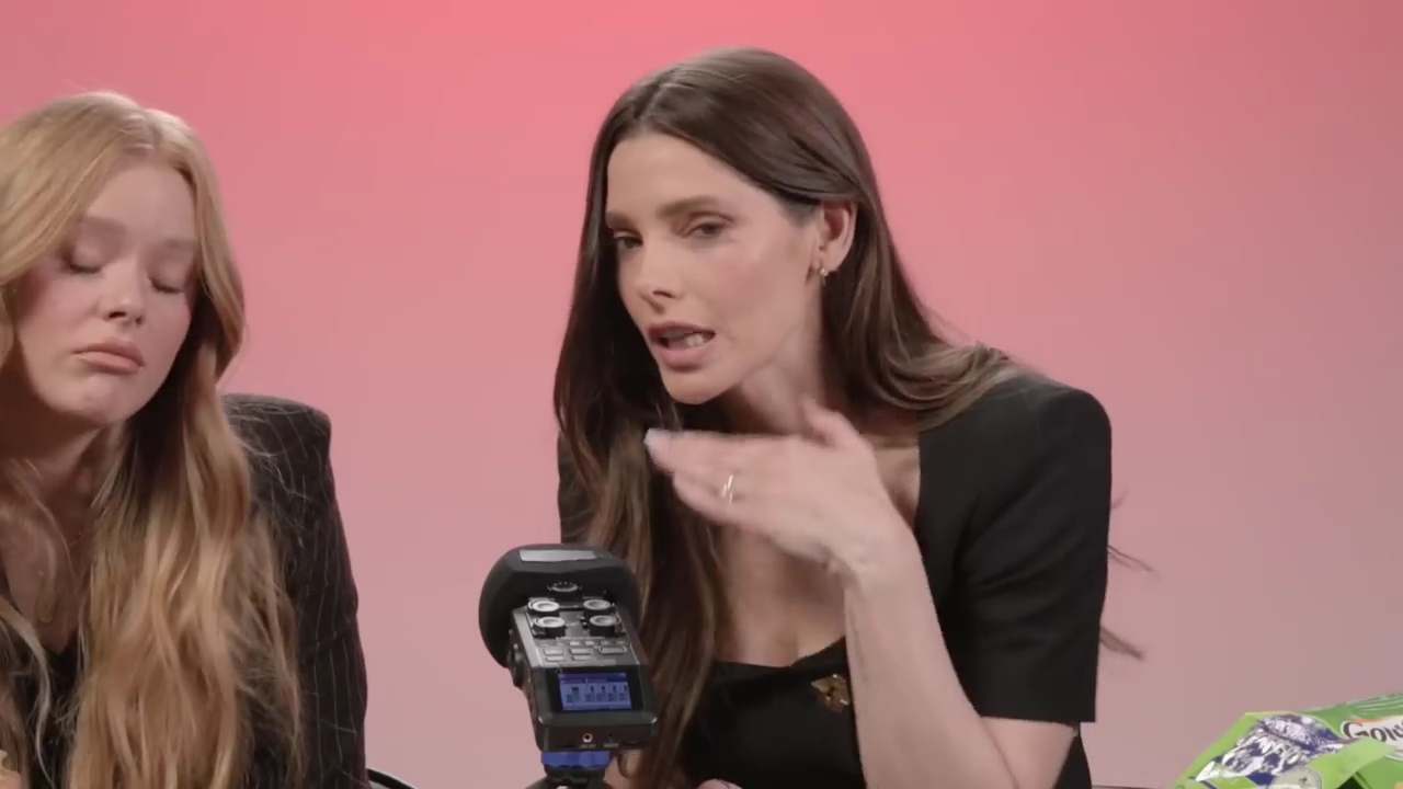 ashley-greene-dot-nl_TheRitualPressJunket-Tasty0018.jpg ashley-greene-dot-nl_TheRitualPressJunket-Tasty0018.jpg