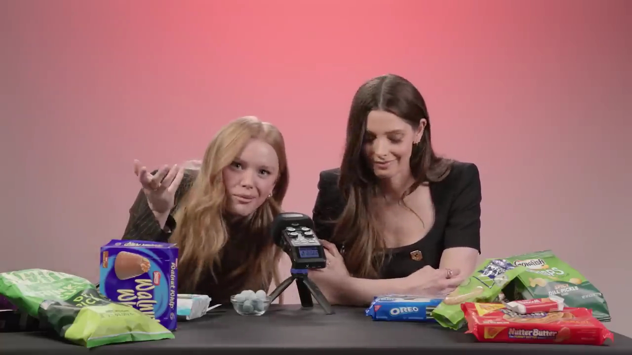 ashley-greene-dot-nl_TheRitualPressJunket-Tasty0701.jpg ashley-greene-dot-nl_TheRitualPressJunket-Tasty0701.jpg