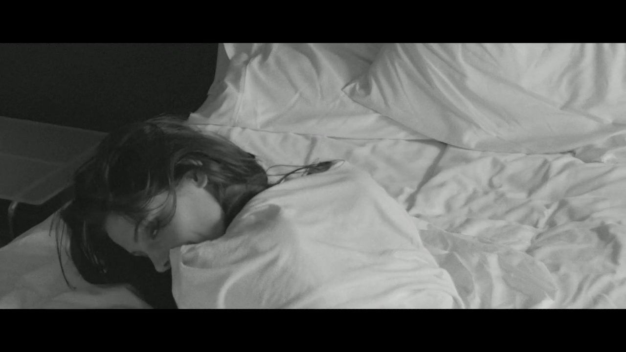 Ashley-Greene-dot-nl_2012Esquire-2-0108.jpg