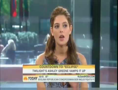 Ashley-Greene-dot-nl_2010TheTodayShow0095.jpg