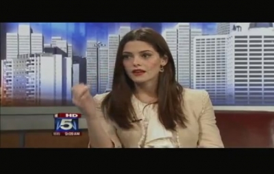 Ashley-Greene-dot-nl_2011GoodDayAtlanta0050.jpg