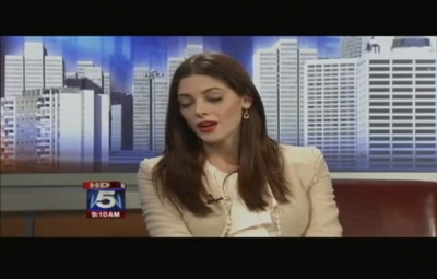 Ashley-Greene-dot-nl_2011GoodDayAtlanta0084.jpg